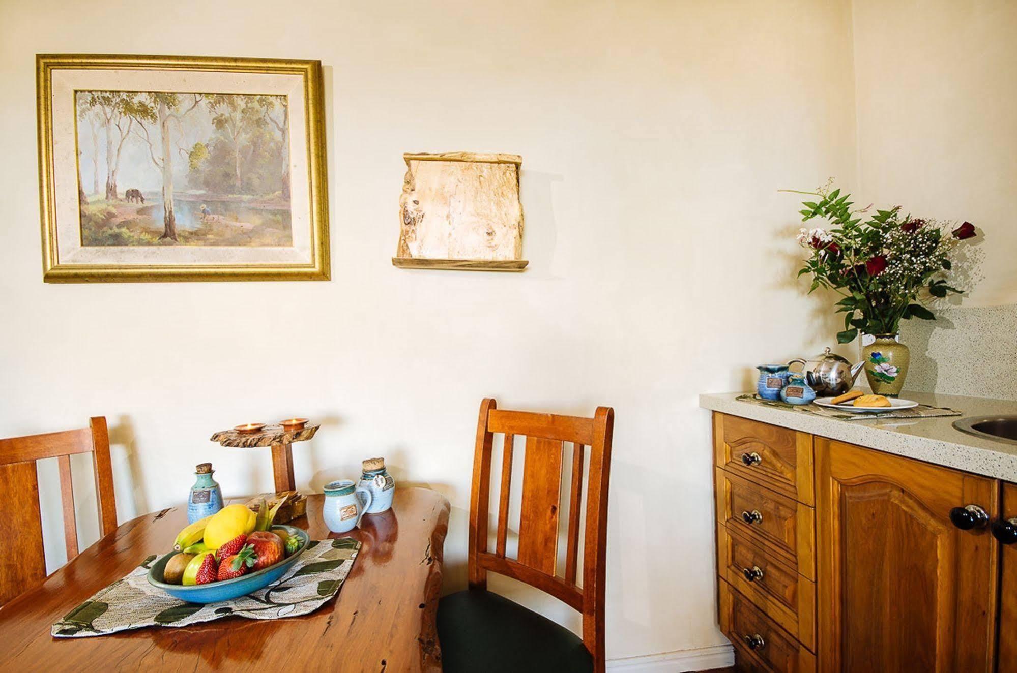 Lillypilly'S Cottages & Day Spa 马莱尼 外观 照片